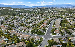 Real Estate in the City of Santa Clarita